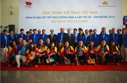 Vietnam Airlines tiễn đoàn thể thao Việt Nam 